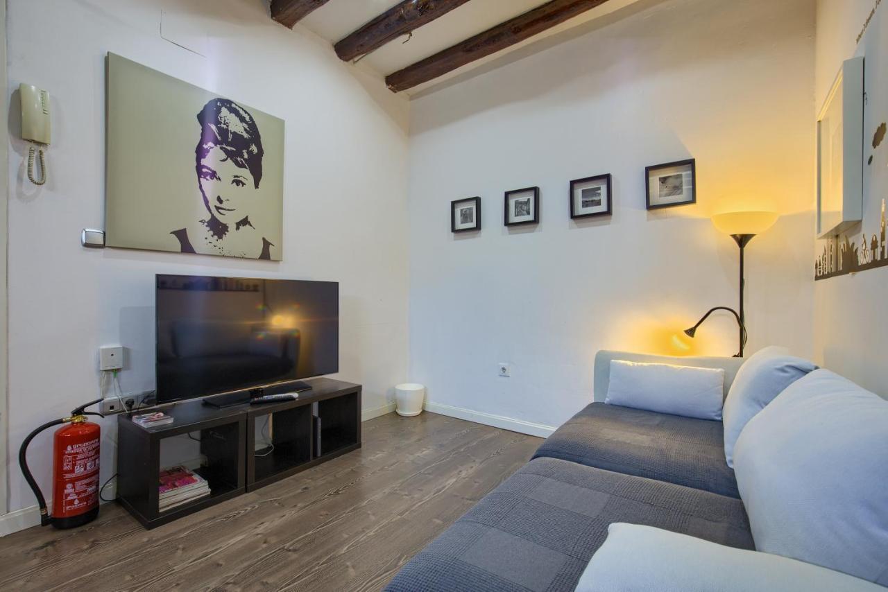 Appartamento Charming Sol Attic Madrid Esterno foto